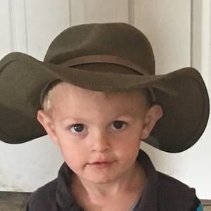 Meet your Posher, Candace